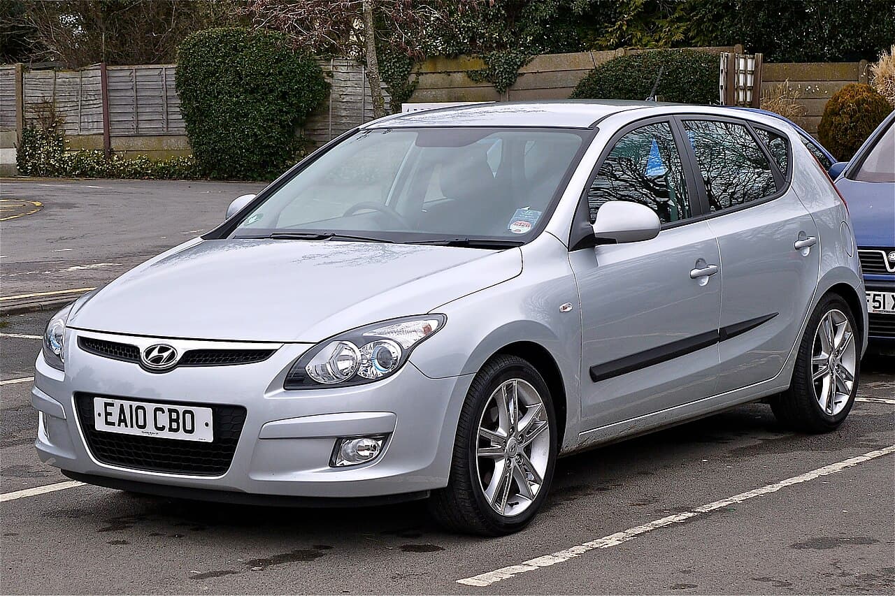 i30