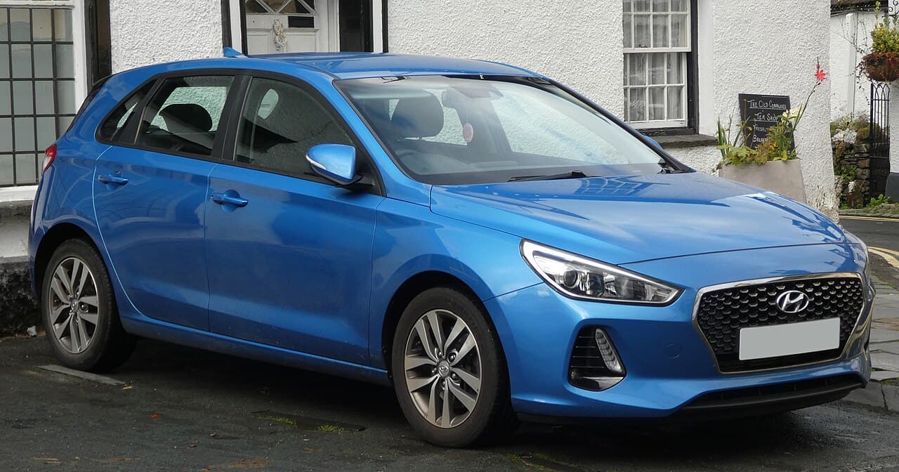 i30