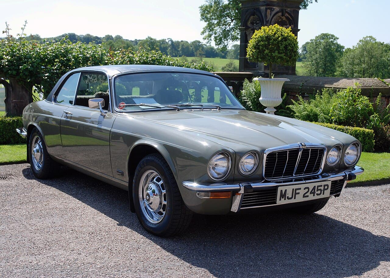 XJ