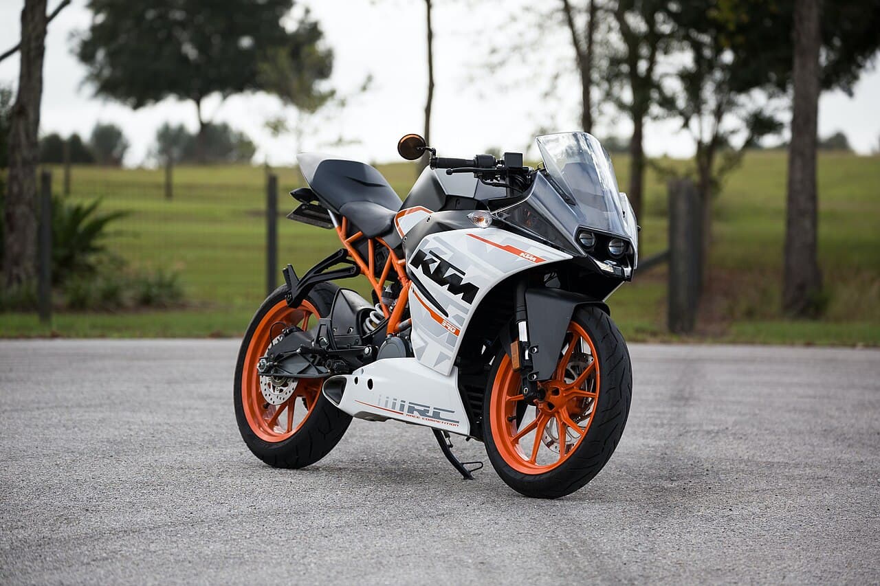 RC 390