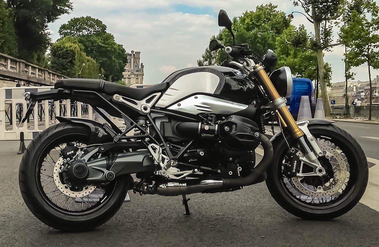 R nineT