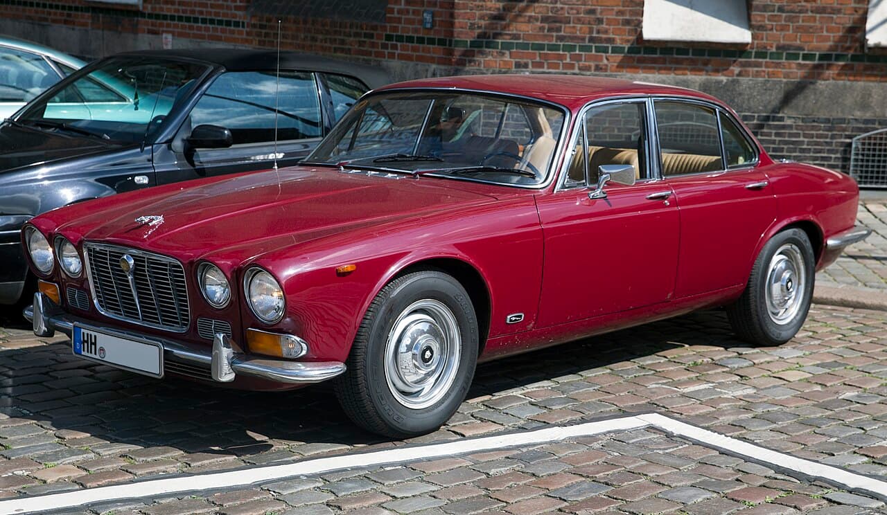 XJ