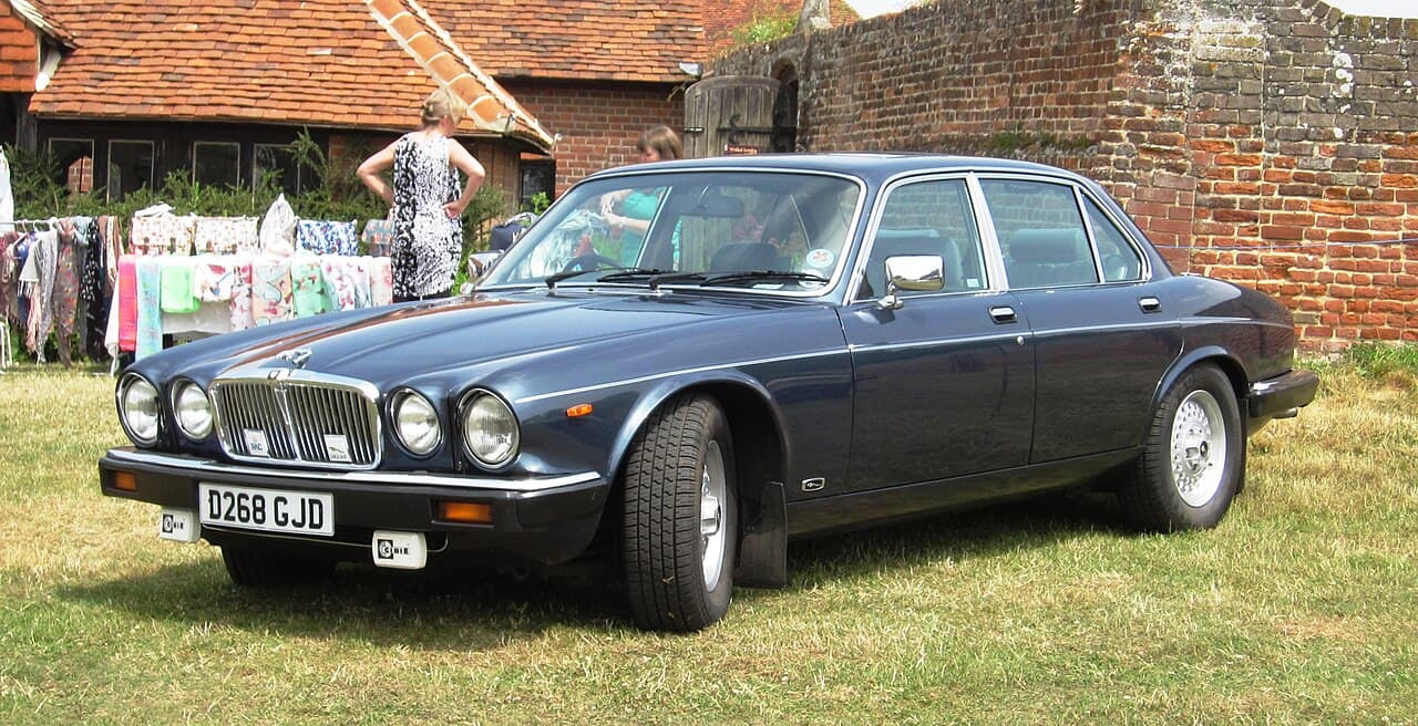 XJ