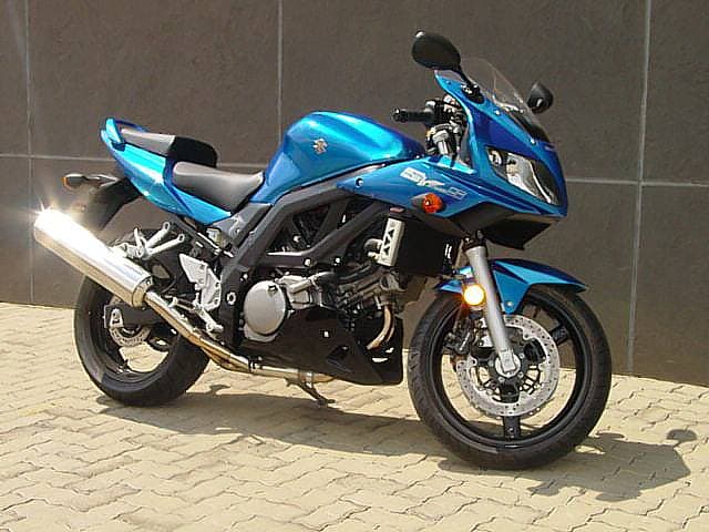 SV650