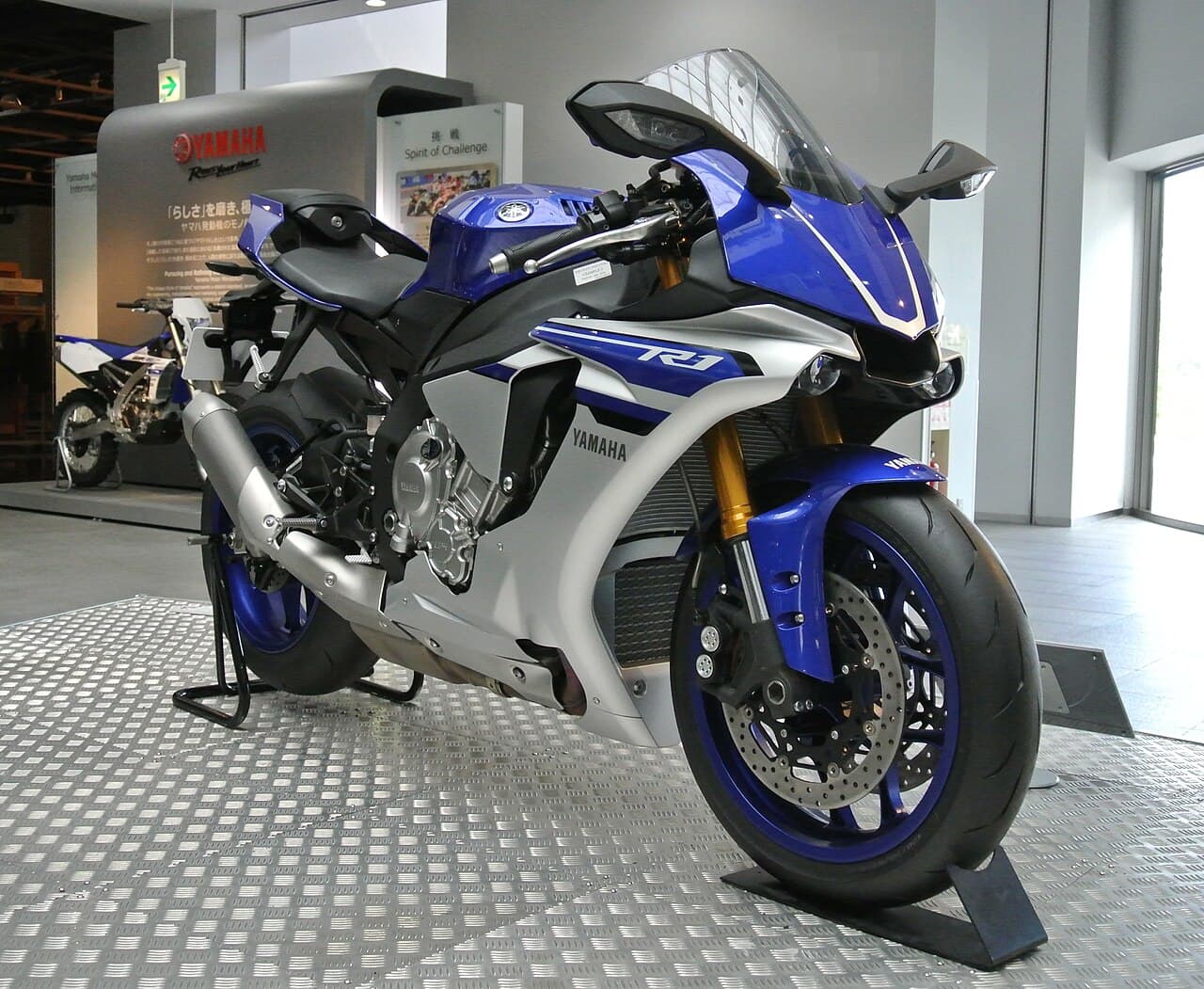 YZF-R1